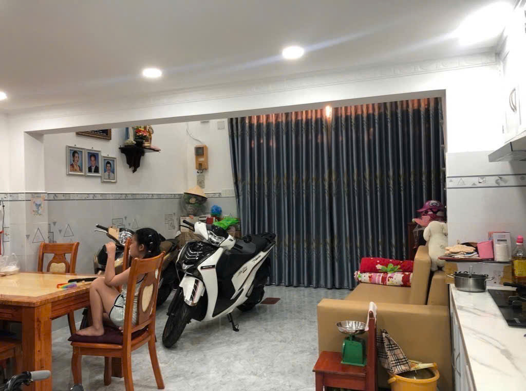TÂN PHÚ - TÂN KỲ TÂN QUÝ - ĐƯỜNG NHỰA XE TẢI THÔNG - NGANG 5 - DTSD: 93M2 - CHỈ 5.5 TỶ