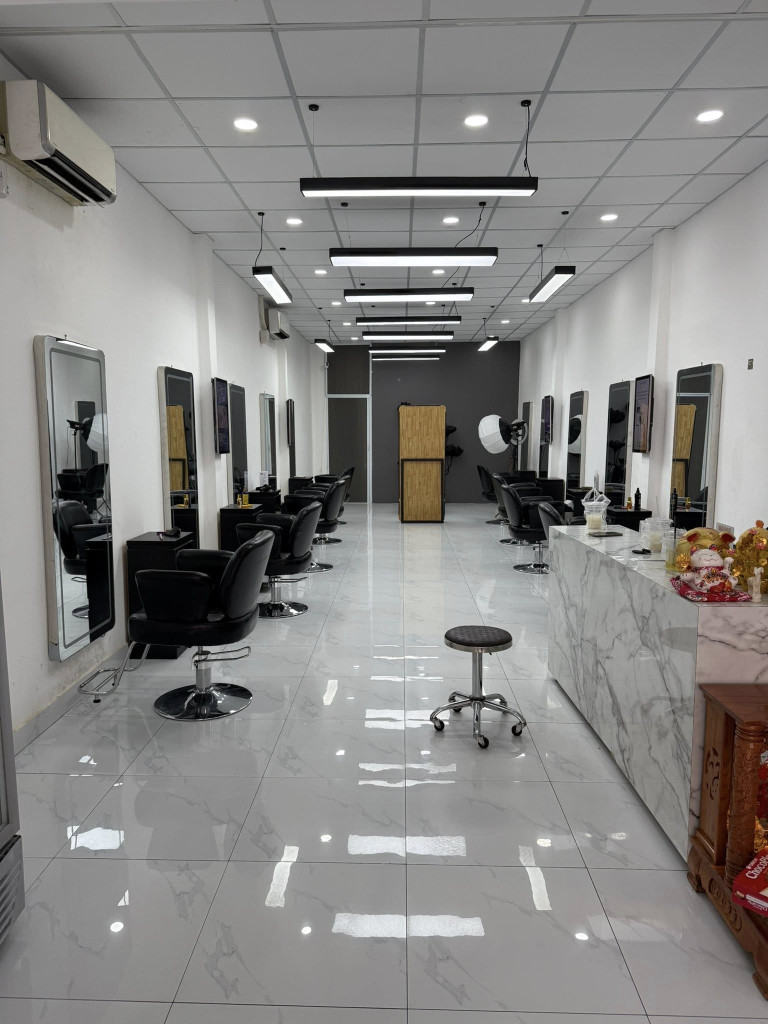 Cần sang nhượng salon tại 172a Tân Kỳ Tân Quý, p Sơn Kỳ, q Tân Phú