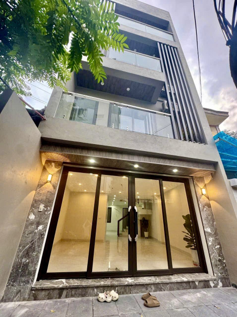 🏠HOÀNG MAI – TRƯƠNG ĐỊNH – KIM ĐỒNG | SIÊU PHẨM 82M2 X 5 T THANG MÁY - GẦN Ô TÔ - FULL ĐỒ