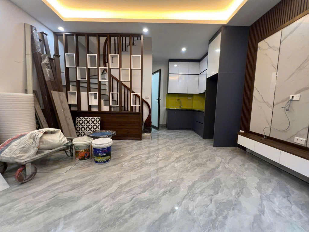 BÁN NHÀ ĐẸP PHỐ TÂN MAI, HOÀNG MAI  30,2m2 - 5 tầng - Giá 6,65 tỷ