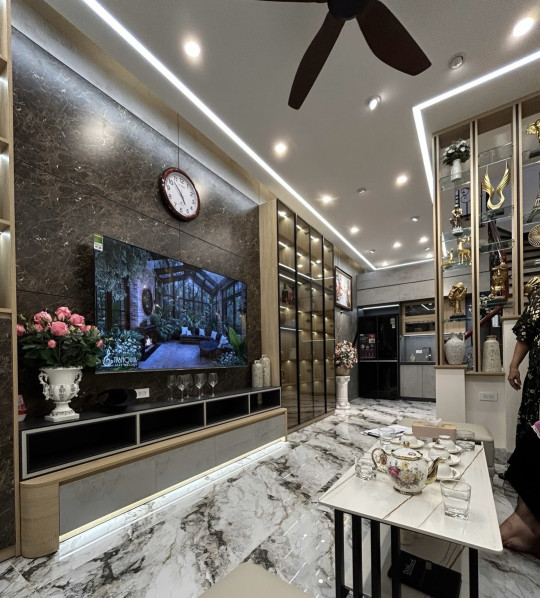 TÂN MAI- NHÀ PHÂN LÔ- ĐẸP - VIP