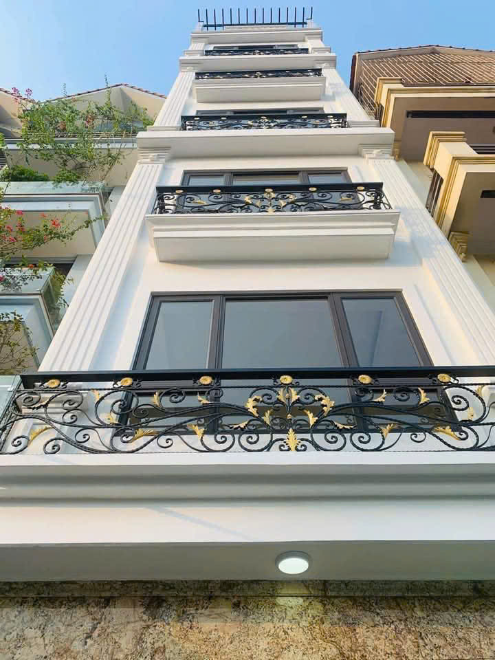Phân lô ô tô vào nhà, 6 tầng thang máy, Tân Mai, Hoàng Mai, 70m2, 21.4 tỷ