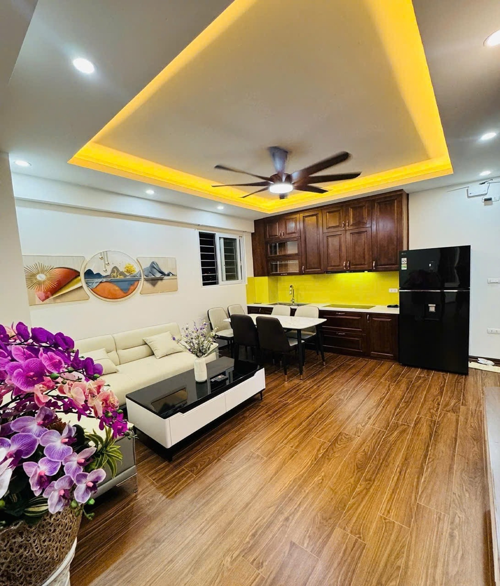 TUYỆT PHẨM AN CƯ CHUNG CƯ ĐỀN LỪ 1 - LÔ GÓC 3 MẶT THOÁNG - VIEW TRỌN HỒ ĐỀN LỪ Ở CỰC SƯỚNG - FULL NỘI THẤT XỊN