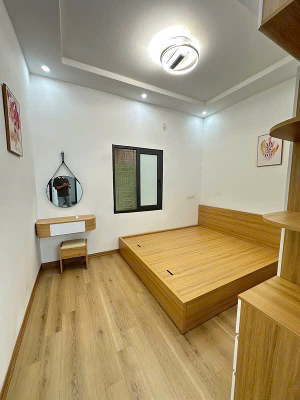 BÁN CĂN HỘ TÂN MAI – THANG MÁY – FULL NỘI THẤT – GIÁ CHỈ 2,XX TỶ!!!