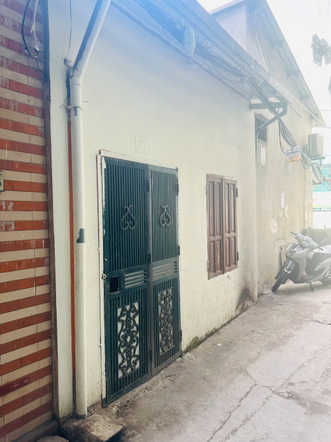 Cho thuê nhà ngõ 118 Tân Mai, 50m2 x 1.5 tầng, 2 ngủ, 6 Triệu KD online kết hợp ở lại, kho