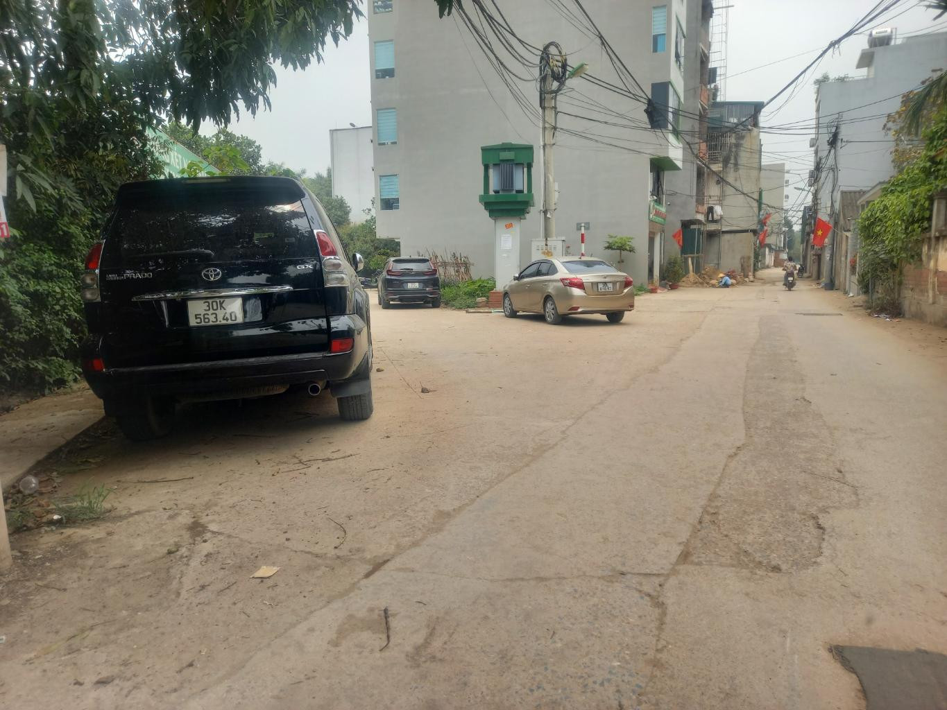 TÂN PHONG KHU VỰC PHÁT TRIỂN TỪNG NGÀY, TIỆN ÍCH NGẬP TRÀN GẦN CÁC TRƯỜNG ĐẠI HỌC : ĐẠI HỌC MỎ, HỌC VIỆN TÀI CHÍNH, ĐẠI HỌC Y TẾ CỘNG ĐỒNG,  BỆNH VIỆN .OTO QUA NHÀ , ĐỖ TRƯỚC  NHÀ , SÁT PHỐ NHÀ DÂN XÂY RẤT ĐẸP  TÂM HUYẾT CHẮC CHẮN  MỚI ĐƯỢC KHOẢNG 3 NĂM. 