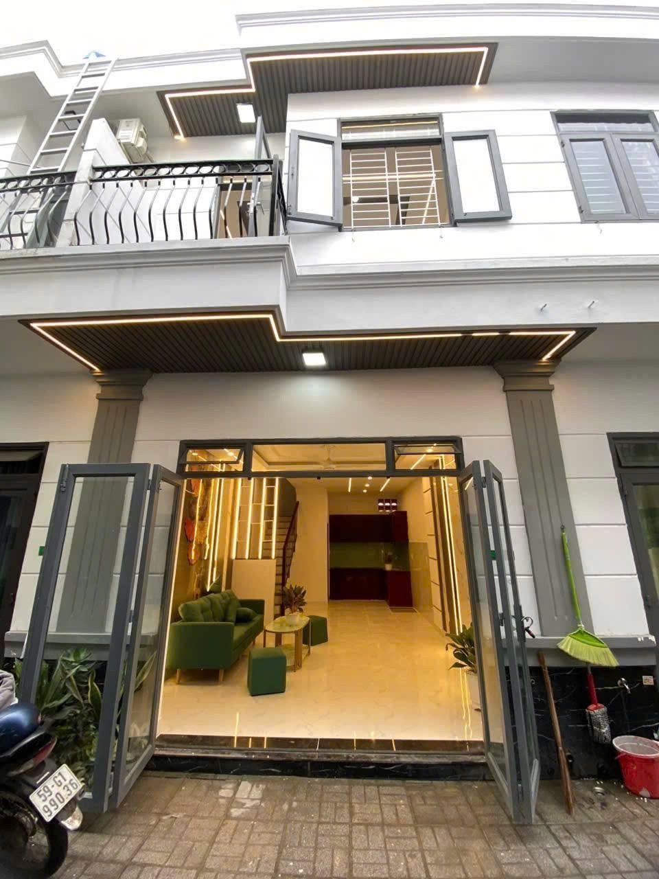 Nhà 26,4m² thổ cư chỉ 850 triệu Đường Tân Thới Hiệp 20 gần siêu thị Metro, có 2PN 2WC. Giá còn bớt