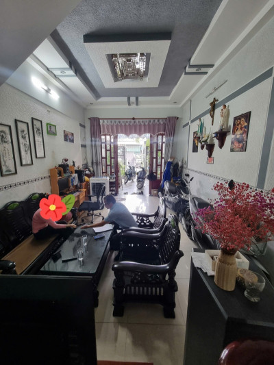 NHÀ MẶT TIỀN TTH9, QUẬN 12 - 2 TẦNG BTCT - 95M2 - GIÁ RẺ!