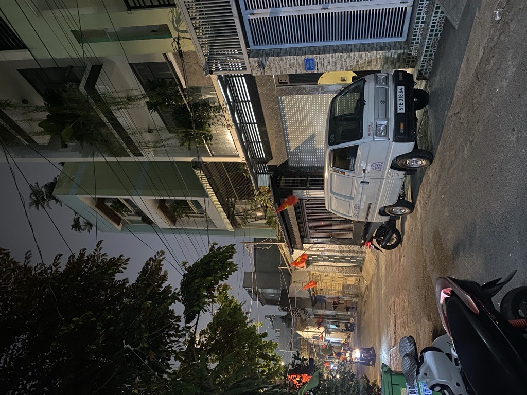 BÁN NHÀ TÂN THỚI NHẤT 12 ─ 100M2 (5x20) ─ 5 TẦNG CÓ THANG MÁY ─ 9 TỶ600