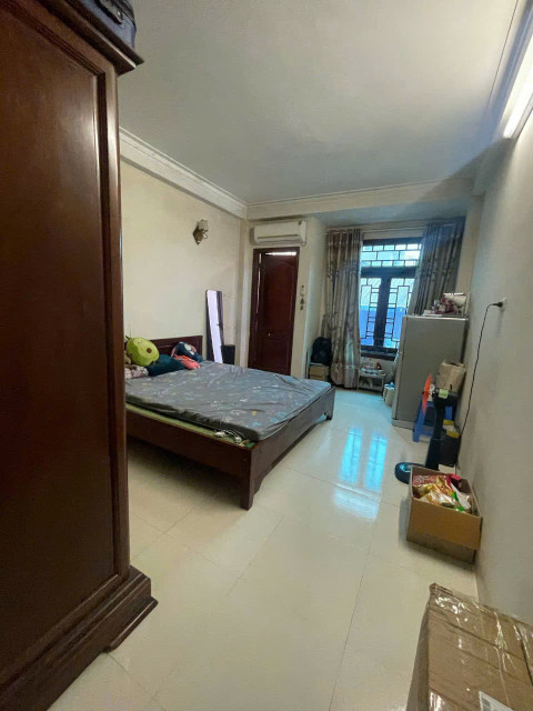 Cho thuê nhà ngõ 83 Tân Triều 6 tầng x 32m2, 4 ngủ, 13 Triệu ở nhóm 7 người, gđ, KD on