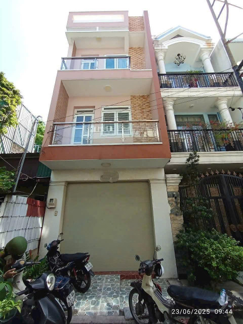 Bán nhà Mặt tiền Tân Trang, phường 9 Tân Bình (4,5*11) 2 lầu chỉ 8,3 tỷ