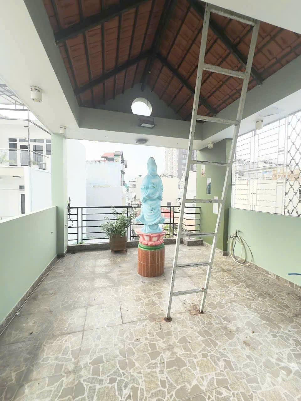 CẦN BÁN NHÀ 4 TẦNG MẶT PHỐ - QUẬN 4 - CHỈ 11,5 tỷ