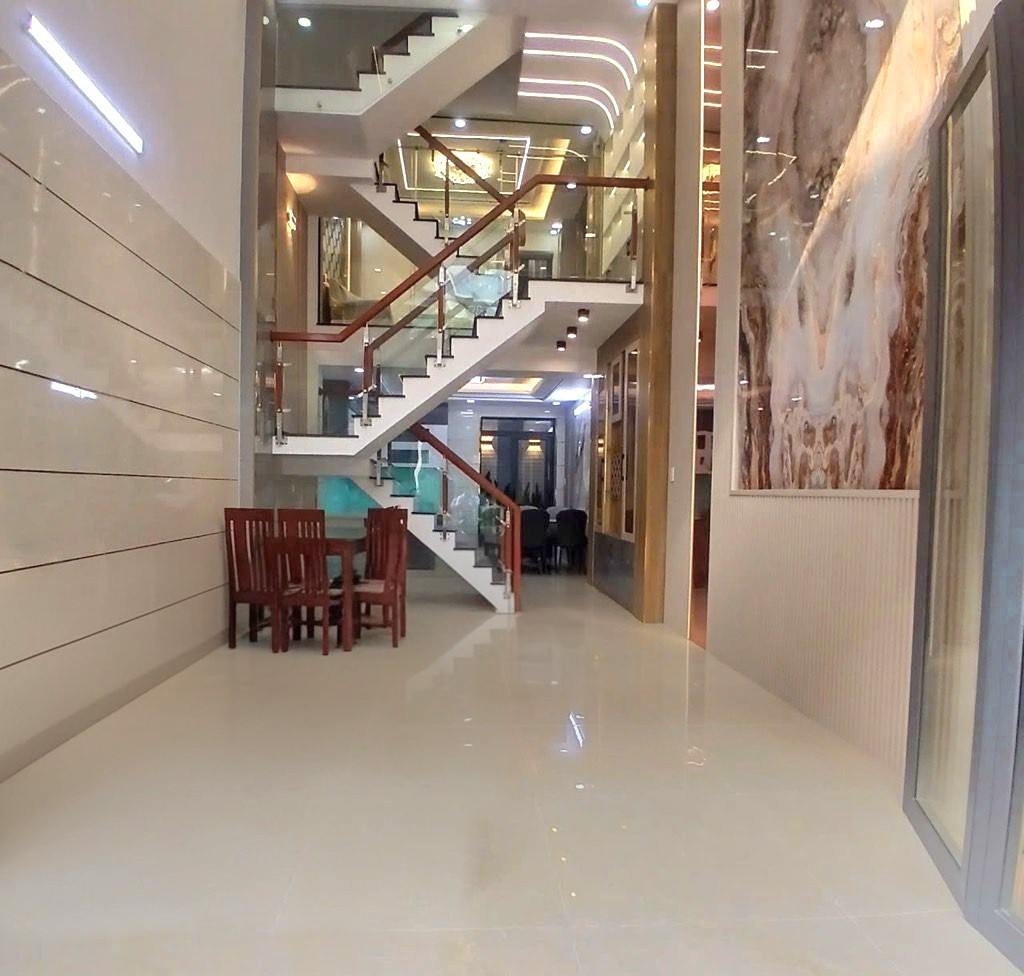 BÁN NHÀ ĐẸP SÁT HUƠ.G LỘ 2 NỐI DÀI - 5PN - ÔTÔ VÀO NGỦ - ( 4X13M )