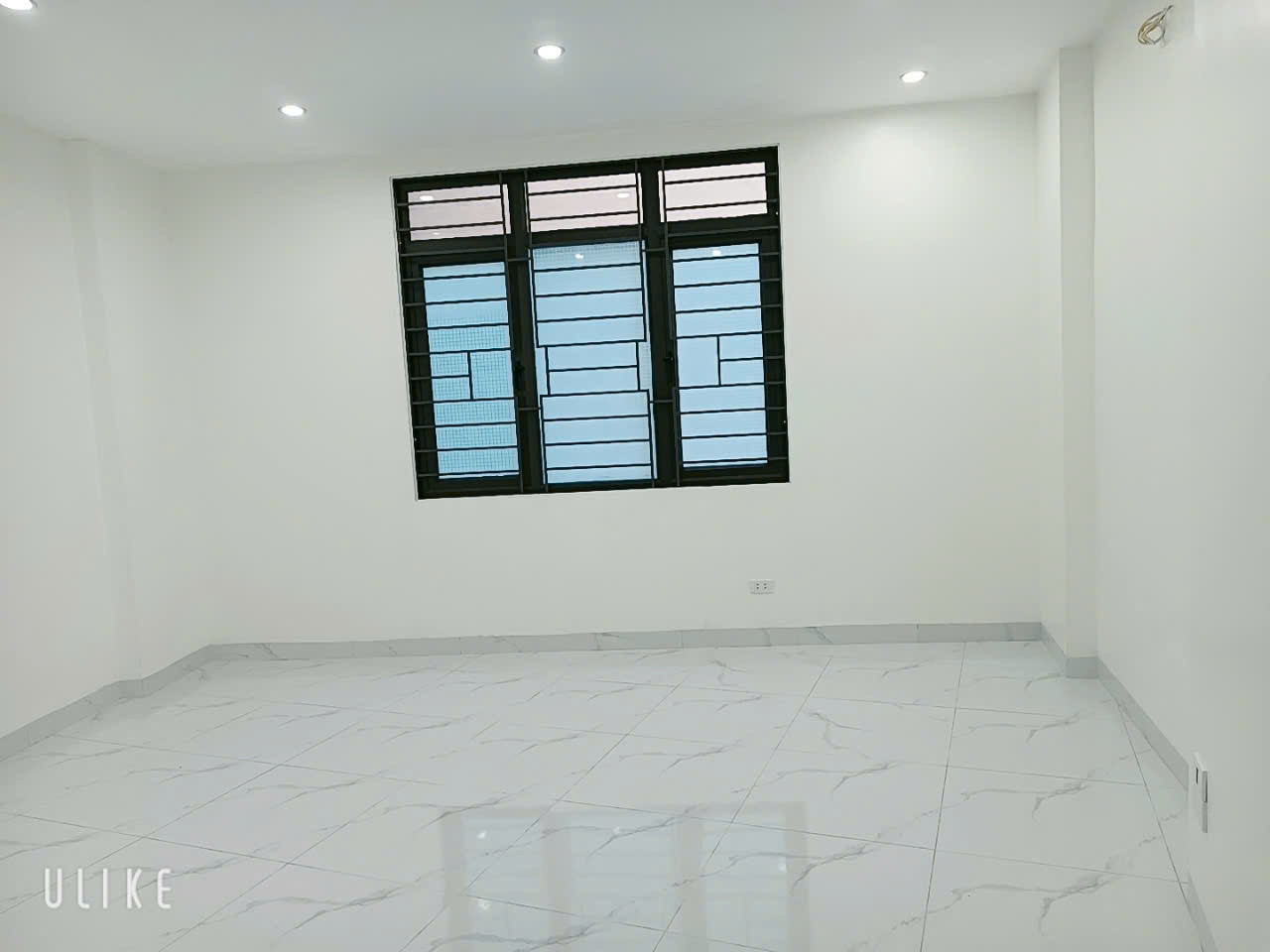 Bán nhà riêng tại Tây Mỗ 40m2, 7PN, 6WC, ô tô con đỗ cửa ngay trục chính và kđt hơn 6 tỷ 0961450400