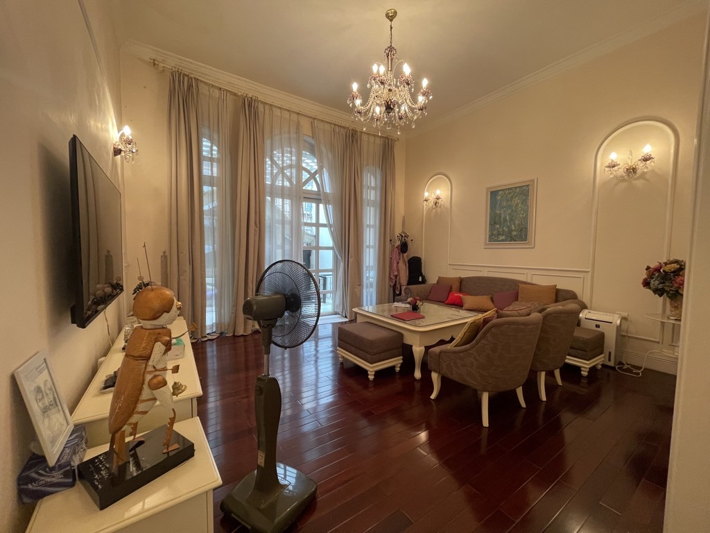 Bán nhà 111m² ngang 6m giá 27 tỷ Phường Đống Đa