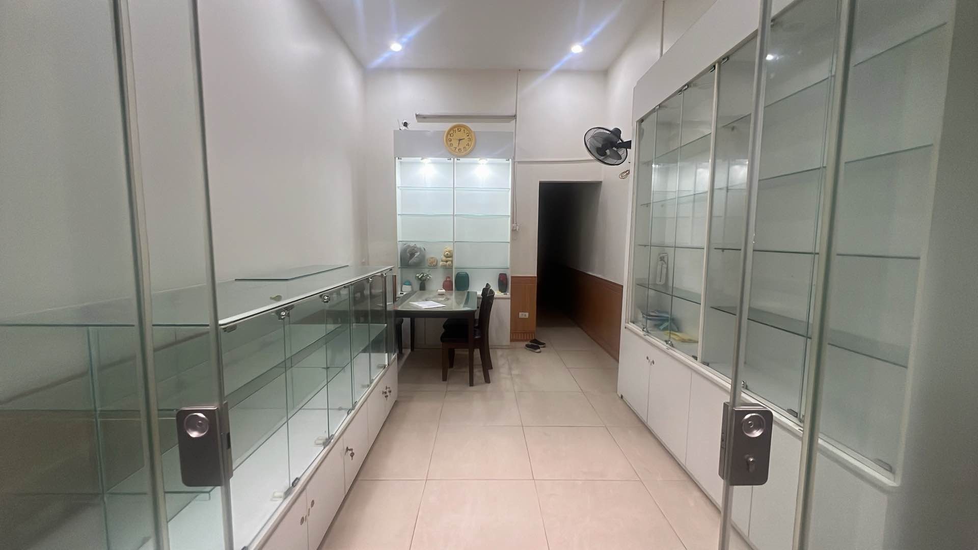 Bán Nhà riêng 27m² thổ cư 27m² giá 9.6 tỷ tại Đường Tây Sơn Phường Đống Đa Hà Nội