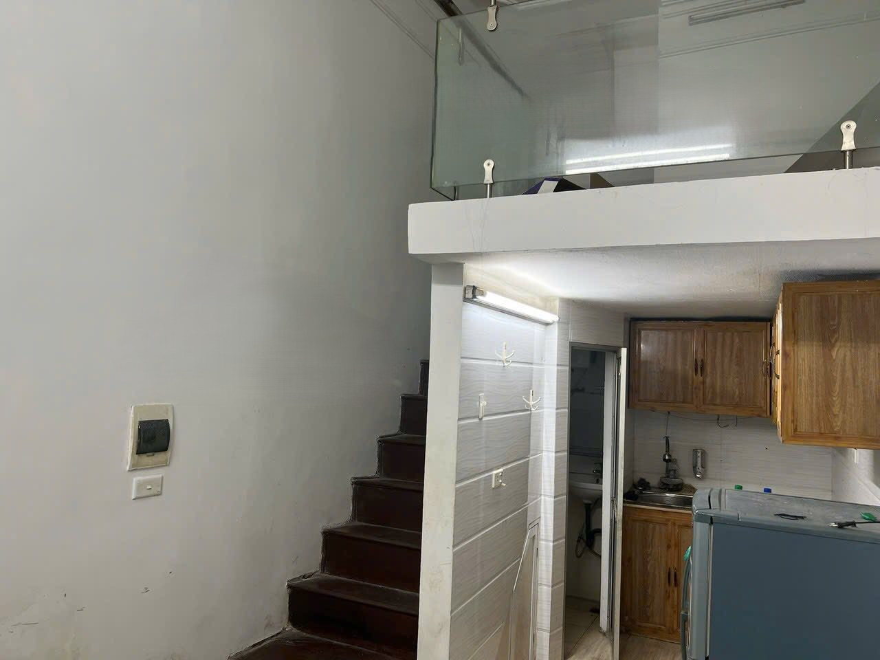 Cho thuê nhà Phố Tây Sơn, 4 tầng, 22m2, 2 ngủ, 9 Triệu VP, KD onl, ở gđ, nhóm ít người