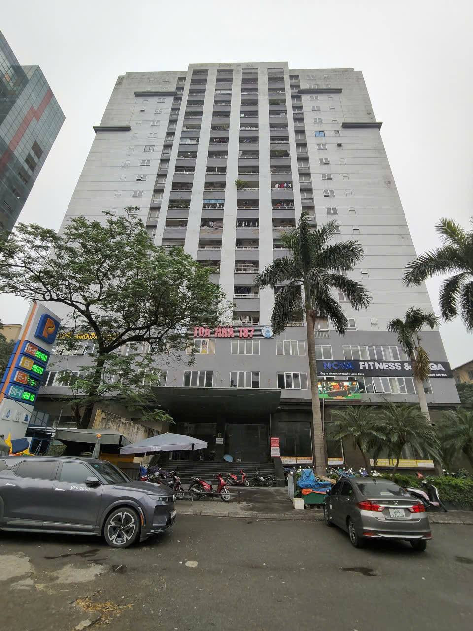 BÁN SÀN THƯƠNG MẠI TẦNG 3 TÒA NHÀ ĐƯỜNG NGUYỄN LƯƠNG BẰNG. 912M2. SỔ ĐỎ LÂU DÀI.