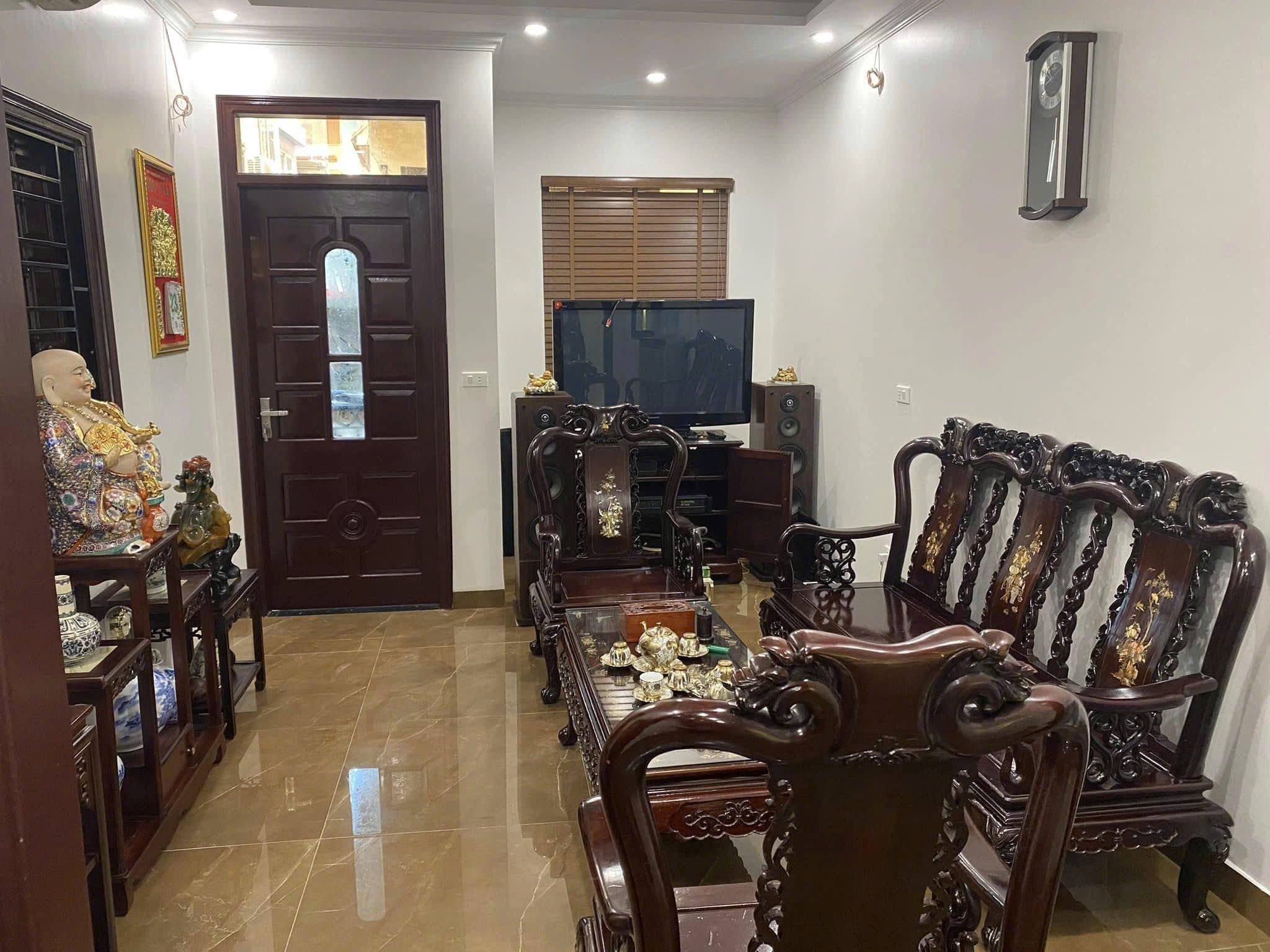 Cho Thuê Nhà Ngõ 112 Tây Sơn 32M² 4 Tầng - Full Nội Thất - Vừa Ở, Vừa Kinh Doanh - Giá Thuê 14tr
