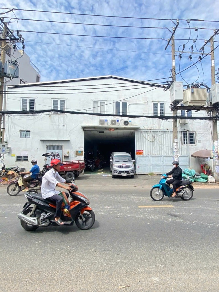 MẶT TIỀN HIẾM NGANG 18M – 760M² – ĐA CÔNG NĂNG – THÔNG TÊN LỬA – LÊ VĂN QUỚI