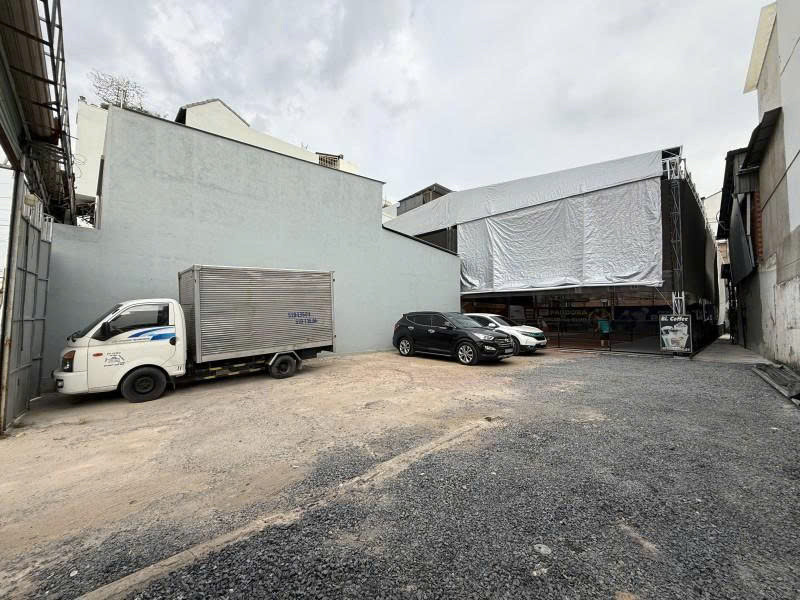 Bán Đất Hẻm xe hơi 7 chỗ đường Tên Lửa, gần Aeon Tên Lửa, 9,3x24m, tiện xây, 14,8 tỷ.