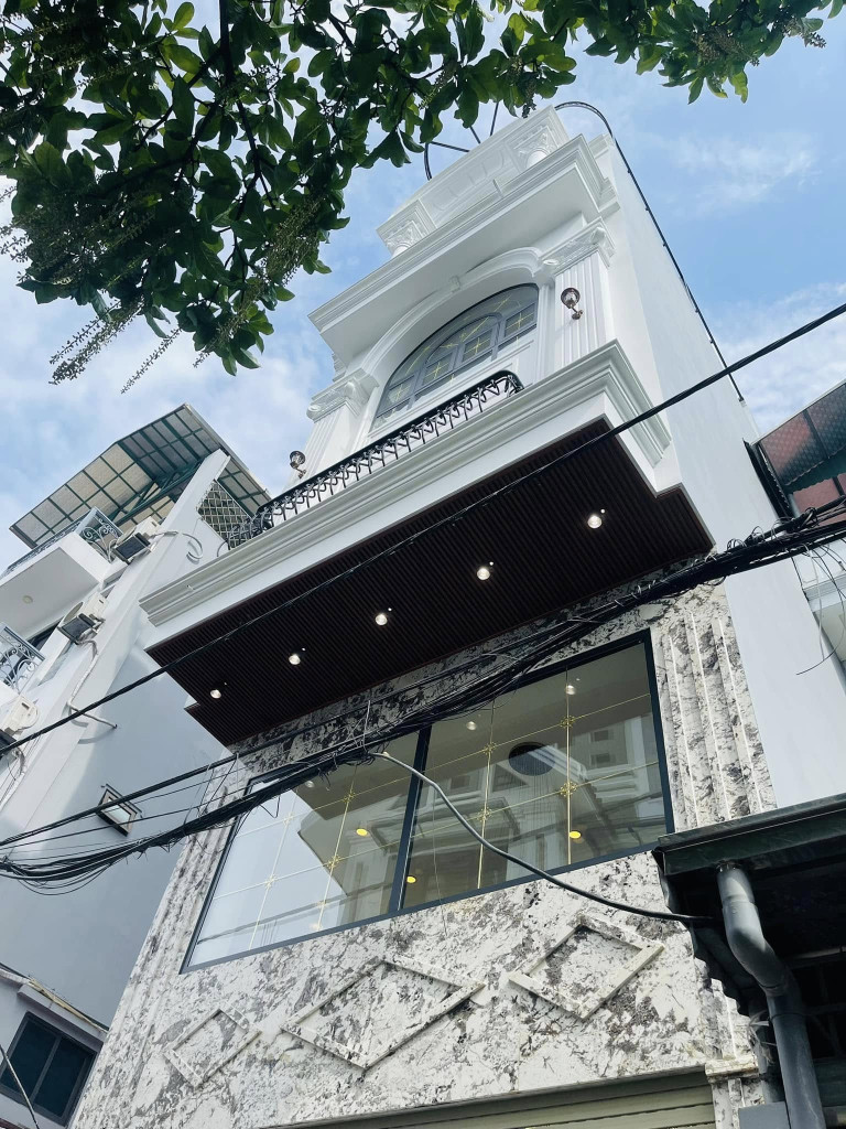 NGUYỄN VĂN LINH, THẠCH BÀN 6T THANG MÁY NGÕ THÔNG Ô TÔ TRÁNH