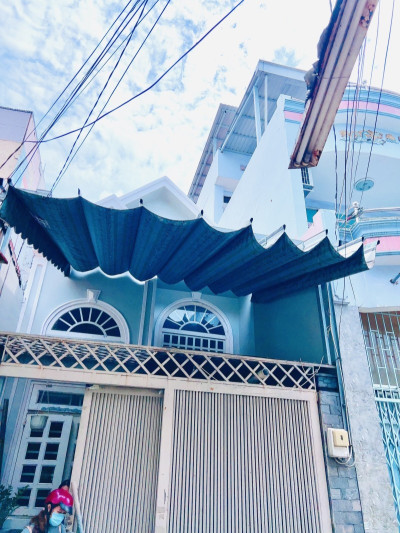 Giảm mạnh bán nhanh: Nhà 54m2, 2 tầng, hẻm 5m, Thạch Lam - Tân Phú. 5,8 tỷ.