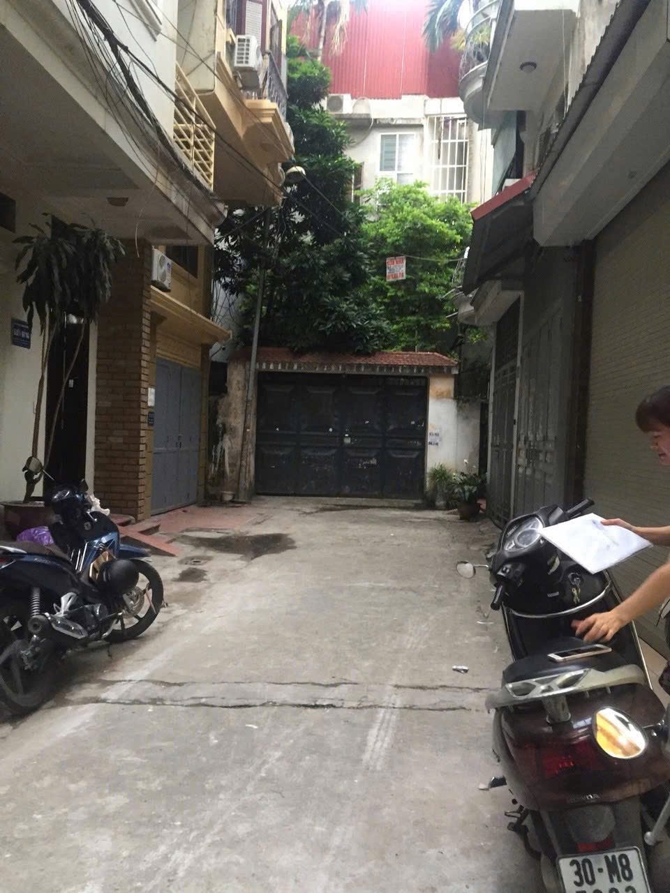 Cho thuê nhà ngõ 98 Thái Hà, Đống Đa
- ô tô qua có gara ô tô
- Diện tích:  46m2 x 5 tầng. mặt tiền 3,5m-20,5tr/1tháng