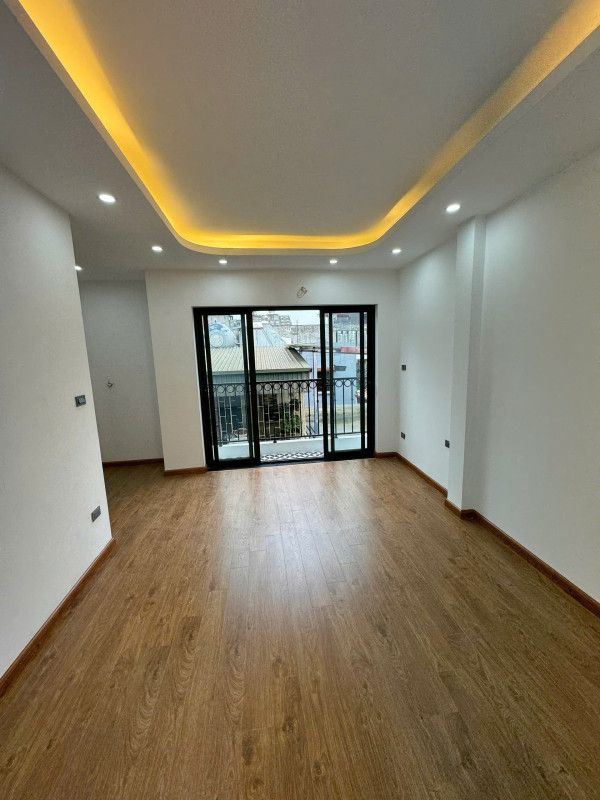 Bán nhà  Thái Hà (Đống Đa) 30/32mT1/37mT2, 6 tầng, mt 6m, giá 12.9 tỷ