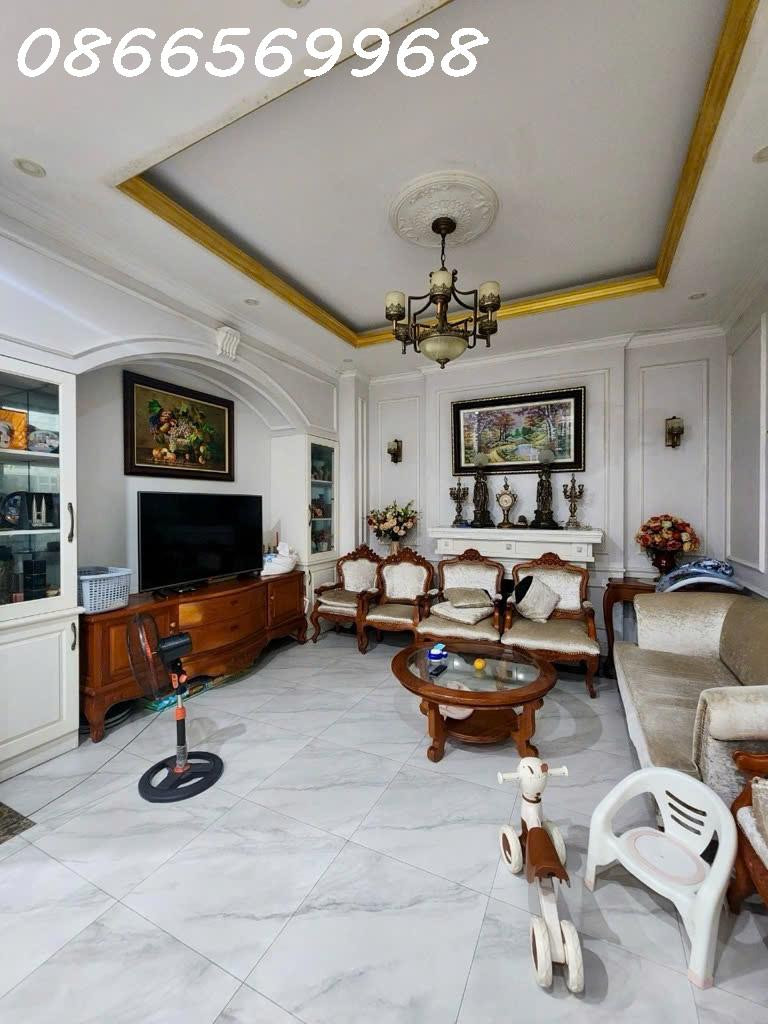 HIẾM CÓ! BÁN BIỆT THỰ PHỐ THÁI HÀ - LÔ GÓC 184M² - MT 12M - Ô TÔ TRÁNH - KINH DOANH - GIÁ 46 TỶ