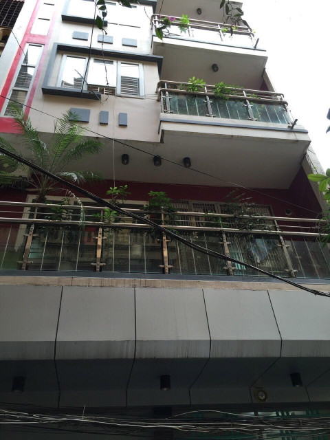 Cho thuê nhà ngõ ô tô Thái Hà 5 tầng x 60m2, 4 ngủ, 25 Triệu Showroom, Phòng Khám, KD...