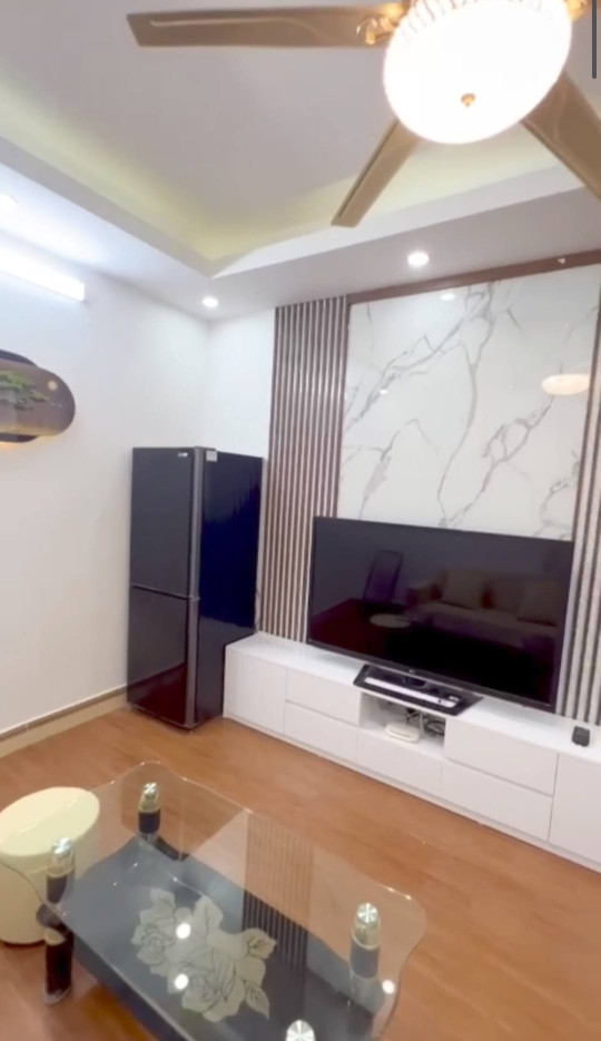 Cho thuê căn hộ CCMN số 3 Thái Hà 40m2, Full đồ, 6 Triệu ở hộ gia đình