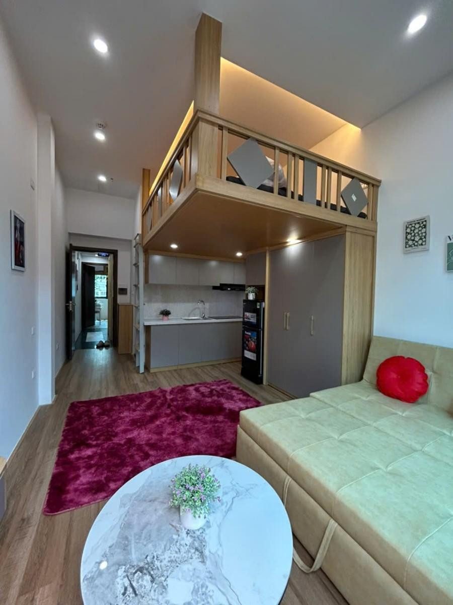 Nhỉnh 13 tỷ có ngay CHDV với DT 50m 6T thang máy . Tổng 8 căn hộ khép kín. Đầy đủ nội thất sang xịn. Dòng tiền 60tr/ tháng. TT Quận Đống Đa. Vài bước ra phố Thái Hà