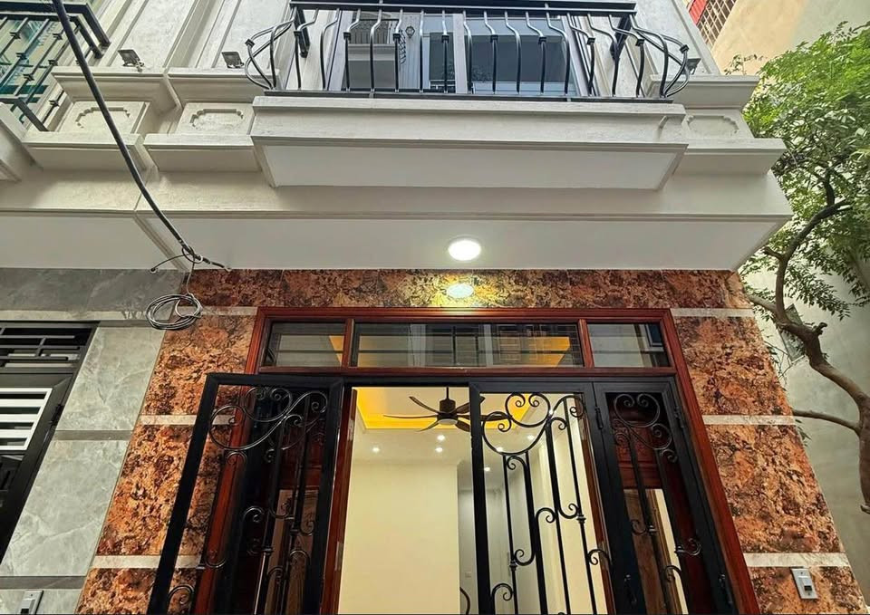 THÁI HÀ🔥 62M2 x 4T🔥 13.5 TỶ🔥 NGÕ THÔNG🔥 NHÀ THOÁNG & SÁNG🔥 GẦN PHỐ🔥 Ô TÔ DỪNG ĐỖ 24/7
