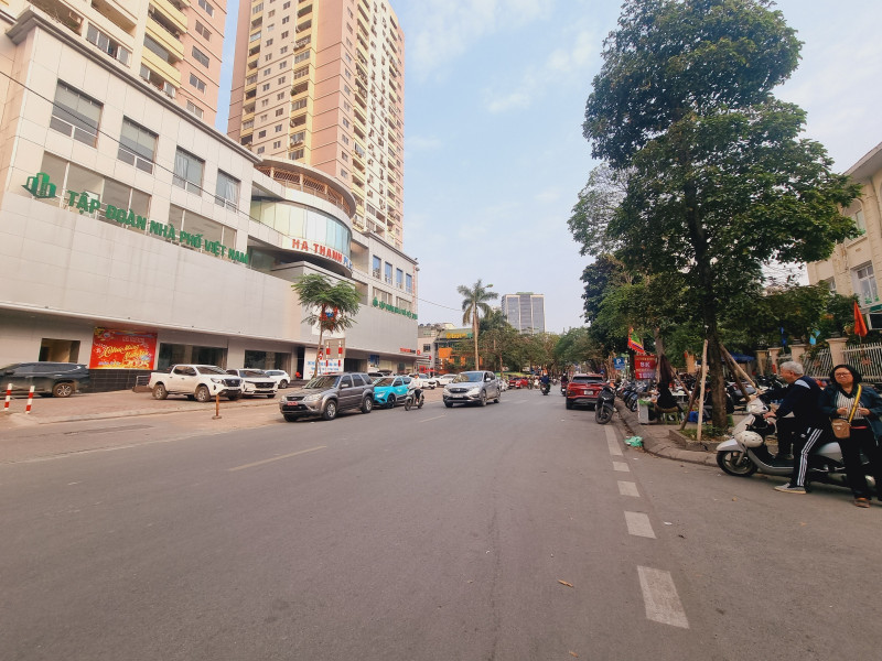 Bán nhà Thái Thịnh (Đống Đa) 250m, 8 tầng, mt 10m, giá 80 tỷ