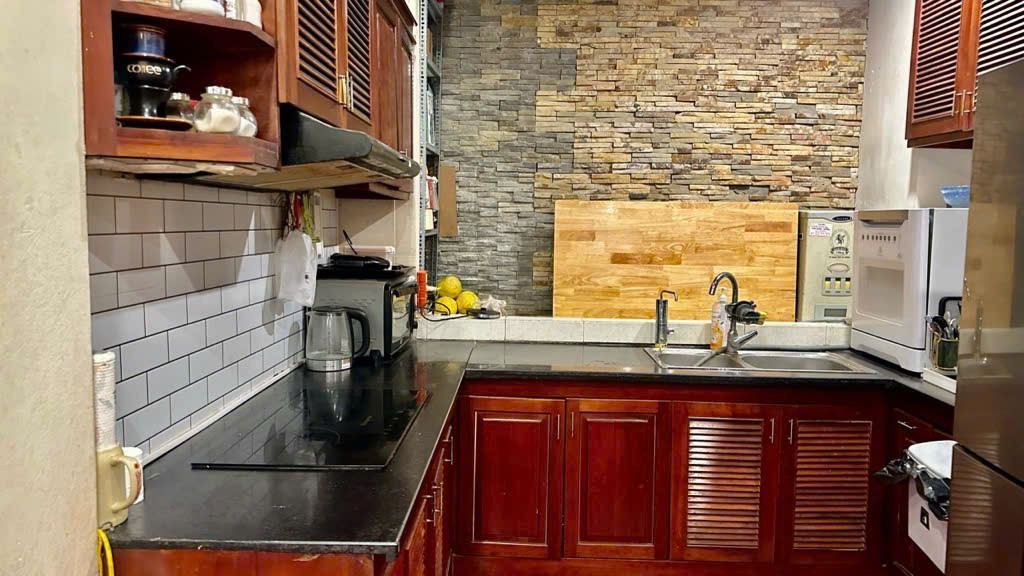 Bán nhà riêng Thái Thịnh Đống Đa 61.8m2 5 tầng giá chỉ có 12.7 tỷ