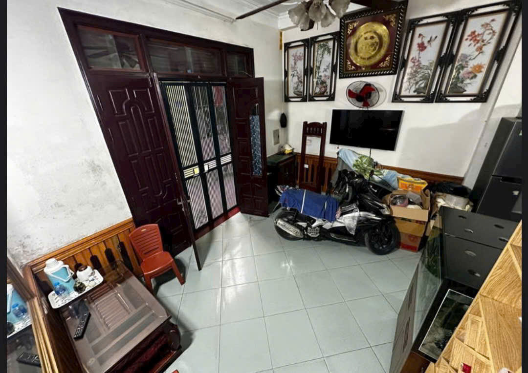 NHÀ CHÍNH CHỦ - GIÁ TỐT - Vị Trí Đẹp Tại Thanh Am, Long Biên, TPHN