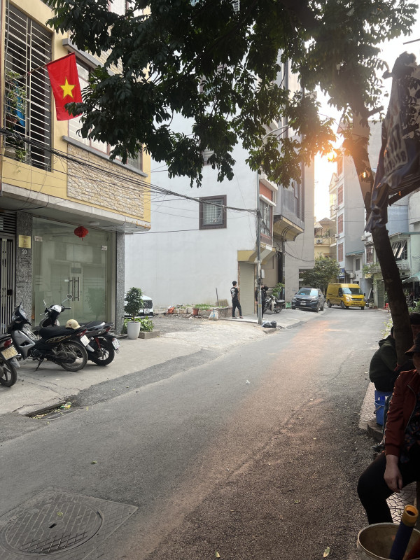 Bán nhà Thanh Bình (Hà Đông) 87m, Cấp 4, mt 6.5m, giá 13.5 tỷ