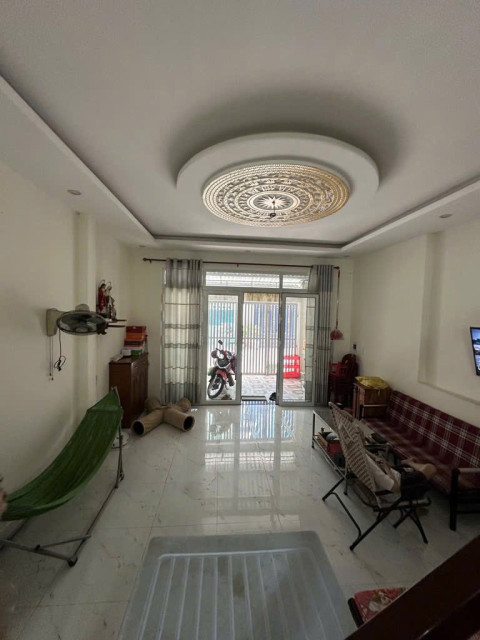 ⭐️ Giảm mạnh 400tr! Nhà Vuông 3 tầng, Đường 7m, 92m2 – Thạnh Lộc 22 Q12