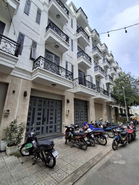 Đẹp! Nhà HXT 5 tầng 60m², View sông – Thạnh Lộc 44 Q12