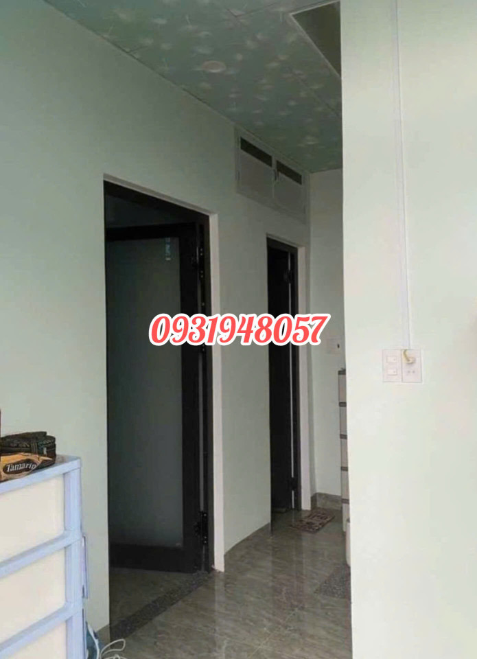 Nhà chính chủ, mặt tiền đường 5m5 gần cầu Thuận Phước, DT đất 30m2, 3 tầng 2 pn 2 wc, đủ nt, mới. Đậu ô tô free. Giá 7 tr.