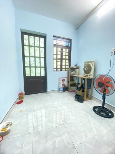 THÀNH MỸ - TÂN BÌNH - 3 TẦNG - 4 PN - NỞ HẬU - NHÀ MỚI - GIÁ 3.25 TỶ