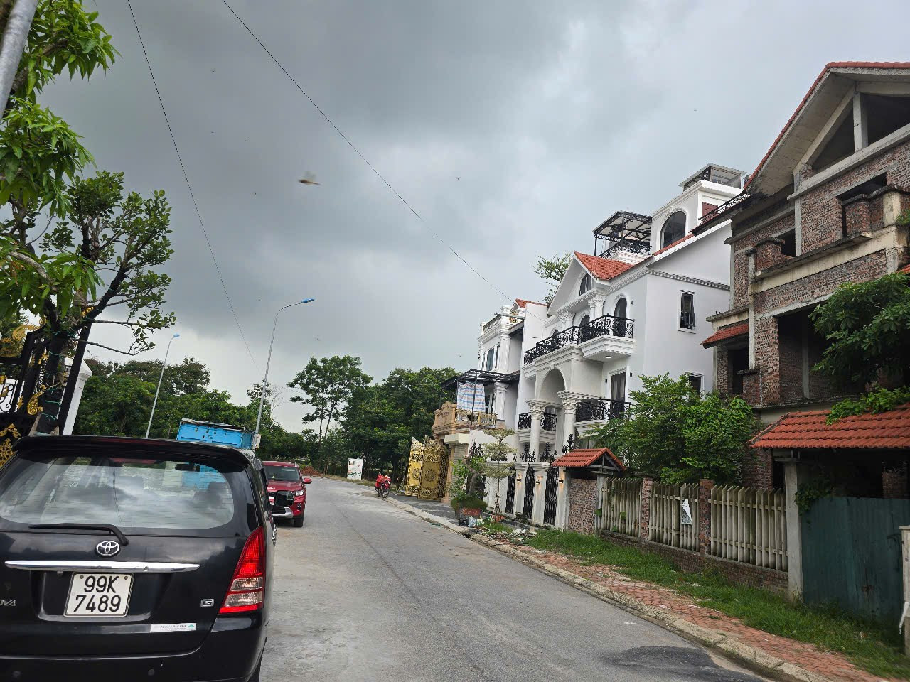 Bán biệt thự xây thô làn 2 hồ điều hòa văn miếu phường võ cường bắc ninh