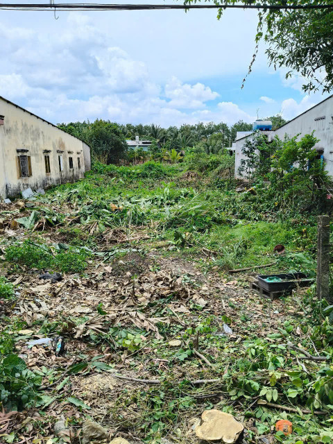 734m2 đất mặt tiền đường Thanh Niên, xã Phạm Văn Hai, Bình Chánh giá 9,6 tỷ