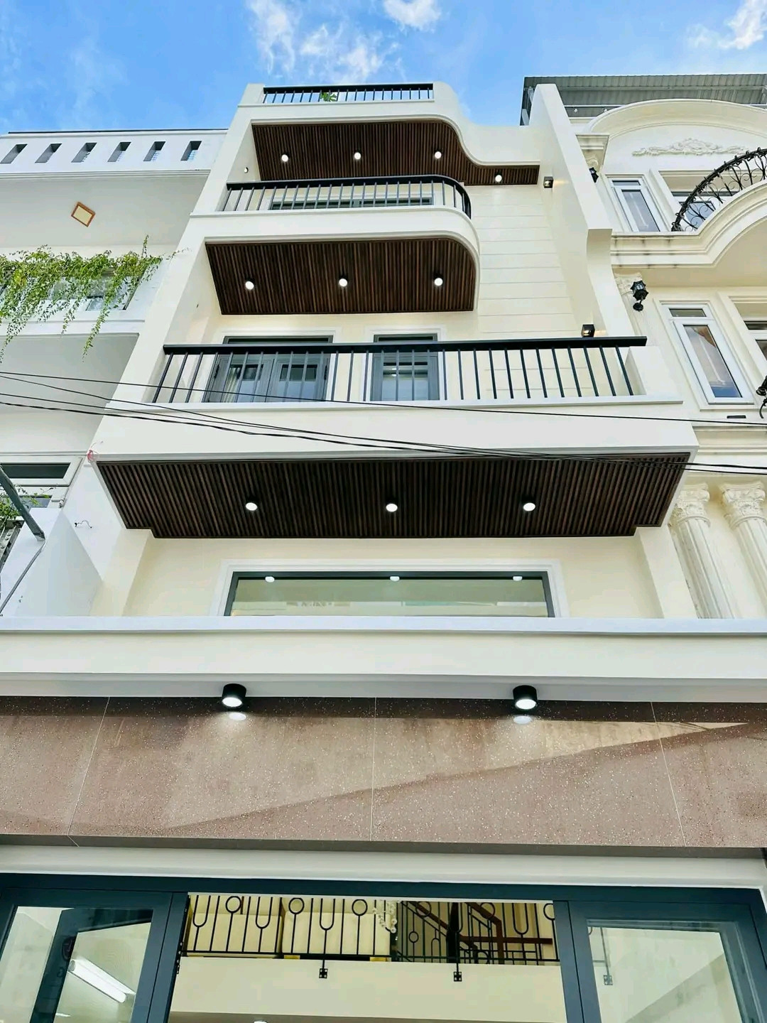 Chủ bán nhà Thành Thái 68m2 5Tỷ680tt sổ hồng riêng bao sang tên cho quý khách hàng.