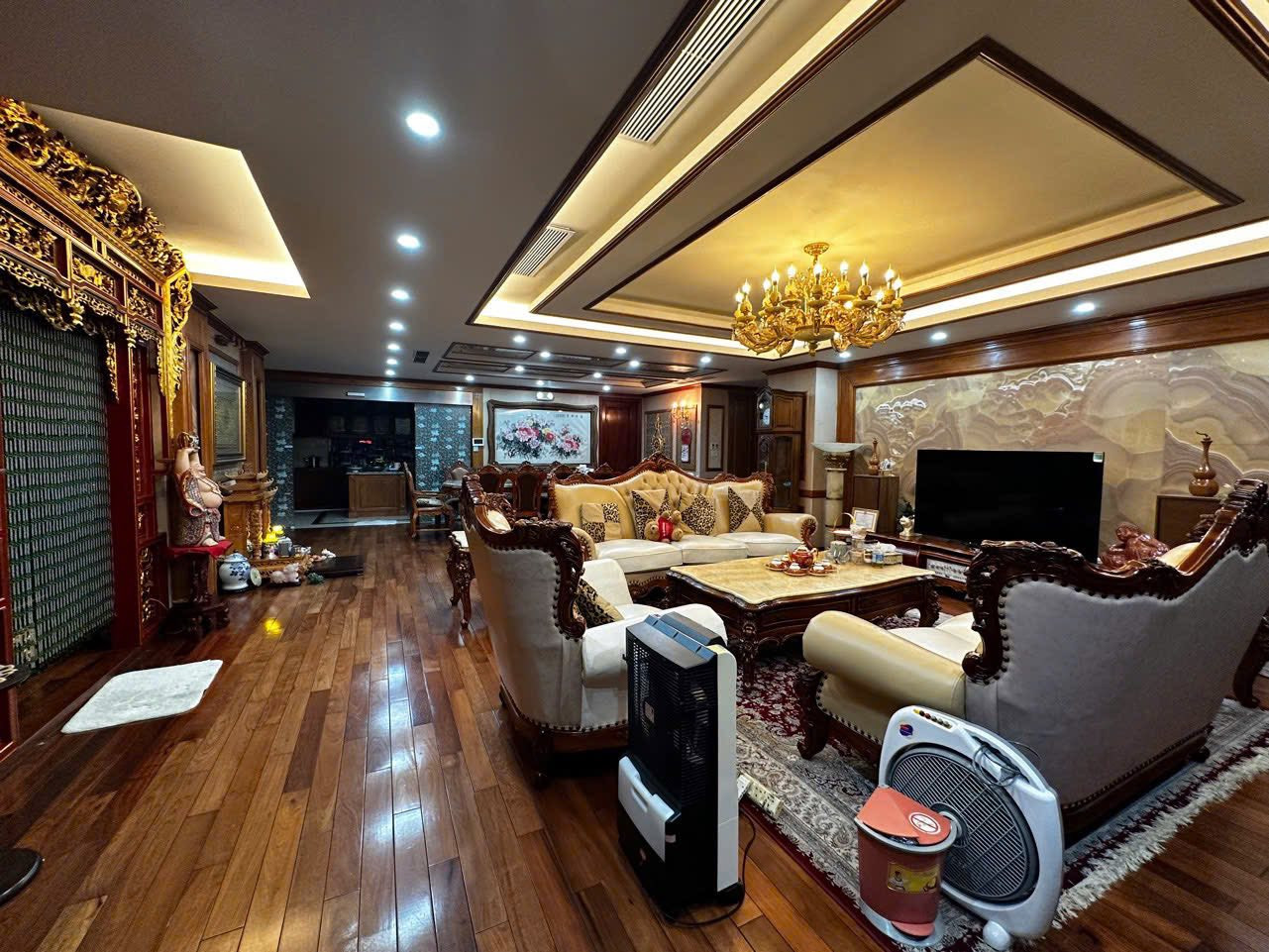 💥💥25 tỷ Sở hữu Penthouse N07 KĐT Dịch Vọng 309m2 Nội thất choáng ngợp