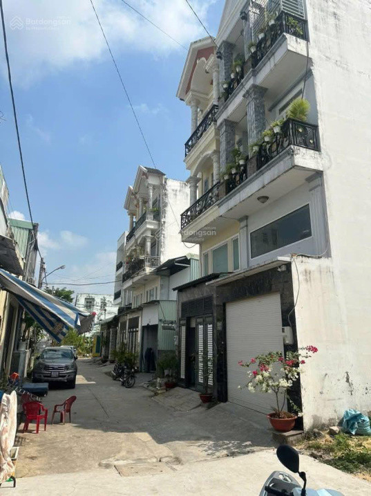 Đất Siêu Đẹp Tx25, một xẹc xe hơi né nhau, khu dân cư văn minh, sát đường lớn 32m