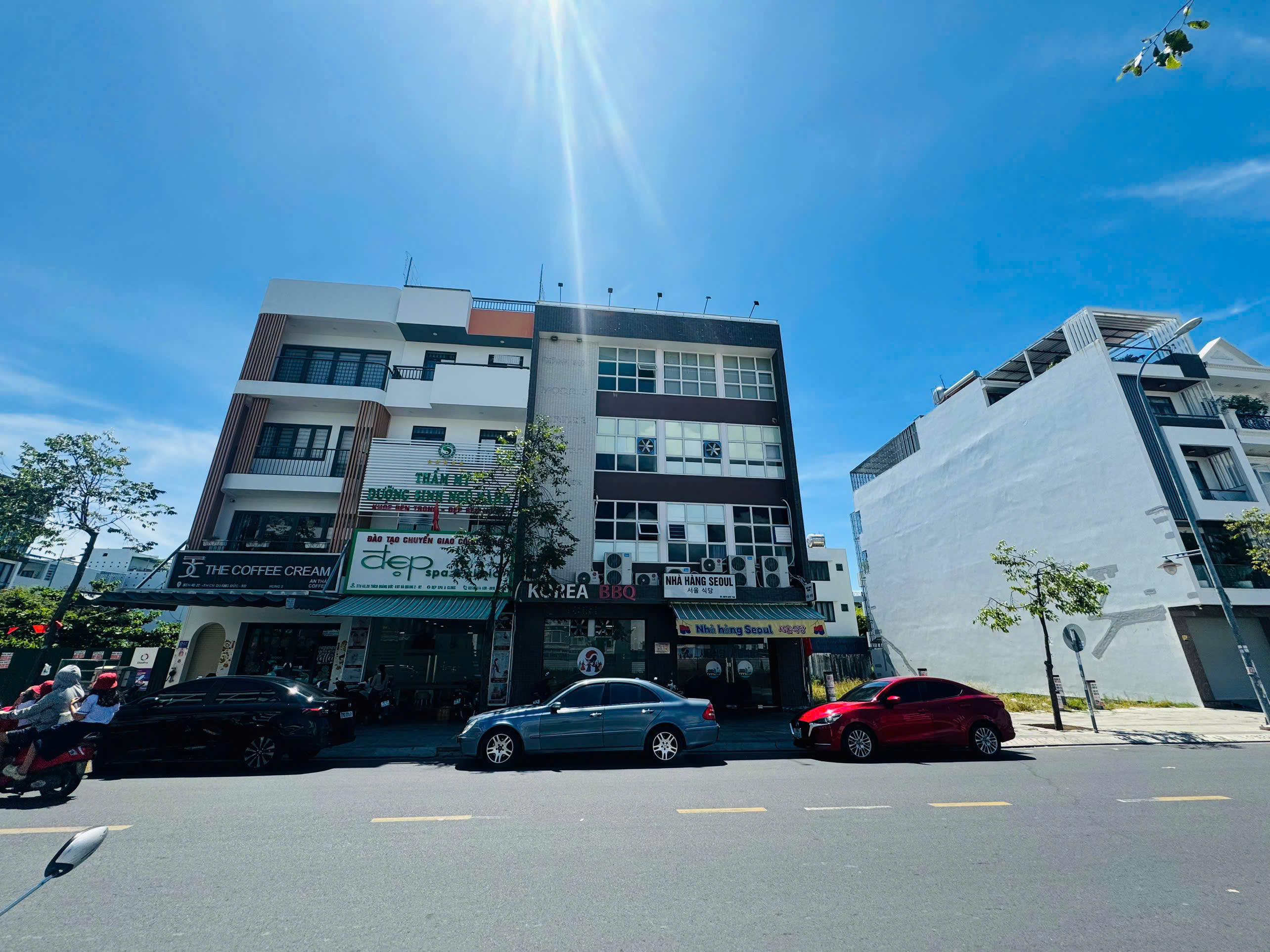 HIẾM LÔ ĐẤT MẶT TIỀN THÍCH QUẢNG ĐỨC ĐẸP _ BÁN ĐẤT KĐT  HÀ QUANG 2 GẦN SÔNG MÁT MẺ