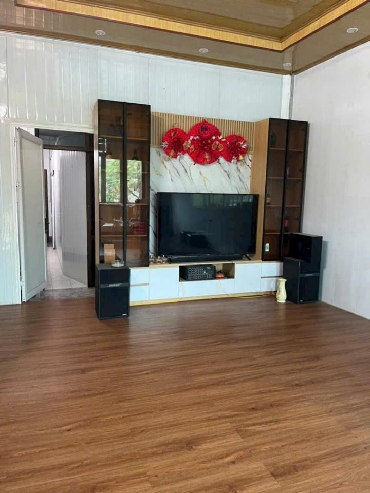 NHÀ ĐẸP - GIÁ TỐT - Vị Trí Đắc Địa Tại  MẶT PHỐ THIÊN ĐỨC, Huyện Gia Lâm, Thành phố Hà Nội