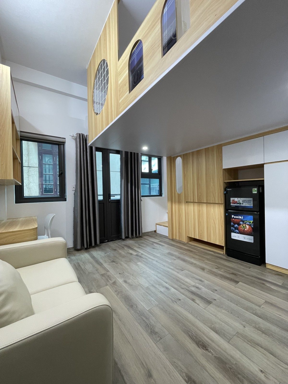 Bán nhà Thịnh Quang 50m² full thổ cư ngang 4m giá 16.3 tỷ tại Đường Thịnh Quang Phường Đống Đa 
(MUA/BÁN BĐS nhắn tin Zalo 0862299066)